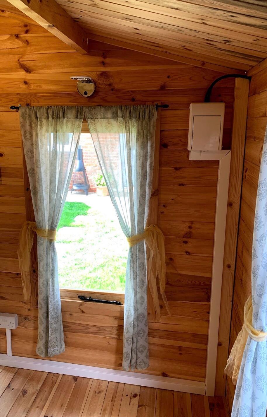 7ad87fcb-50f5-4429-8329-a33d2793d6ff